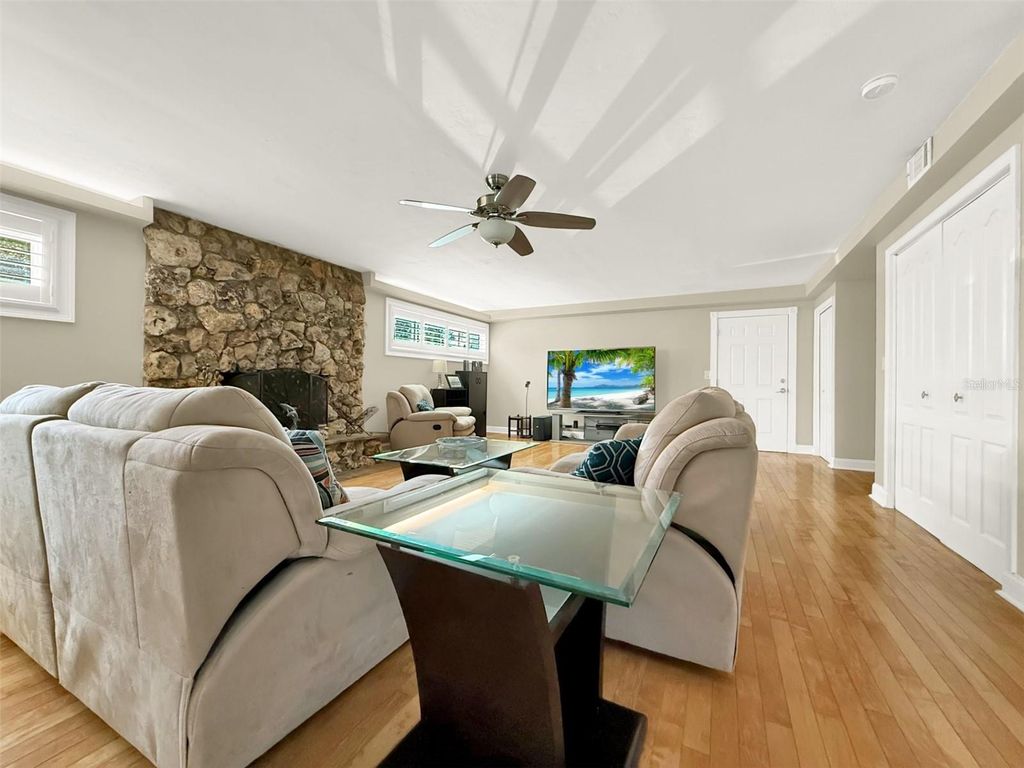 Image 21 of property listing at 301 QUAY ASSISI, New Smyrna Beach, FL 32169