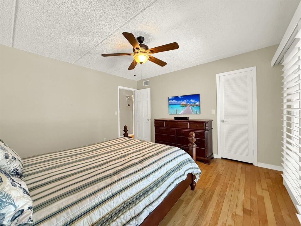Image 40 of property listing at 301 QUAY ASSISI, New Smyrna Beach, FL 32169