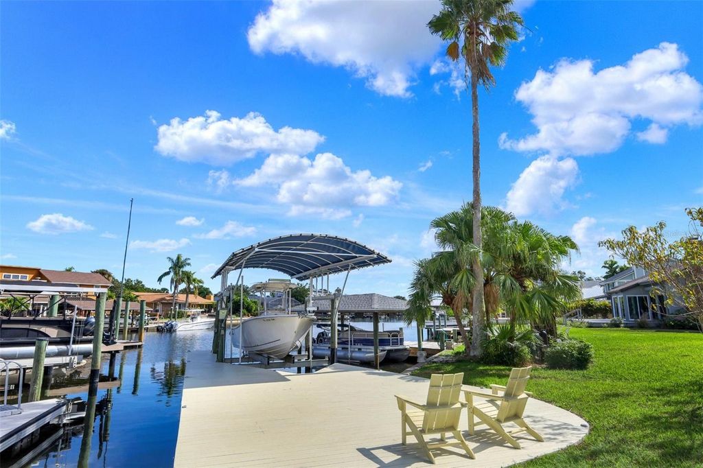 Image 5 of property listing at 301 QUAY ASSISI, New Smyrna Beach, FL 32169