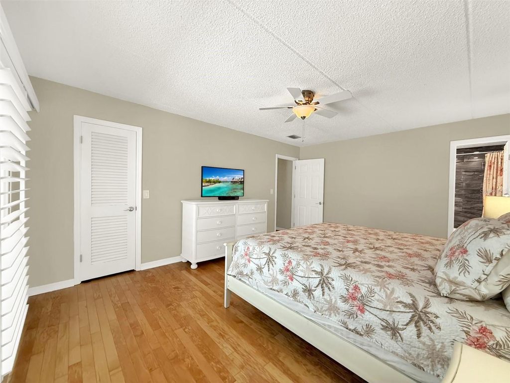 Image 43 of property listing at 301 QUAY ASSISI, New Smyrna Beach, FL 32169