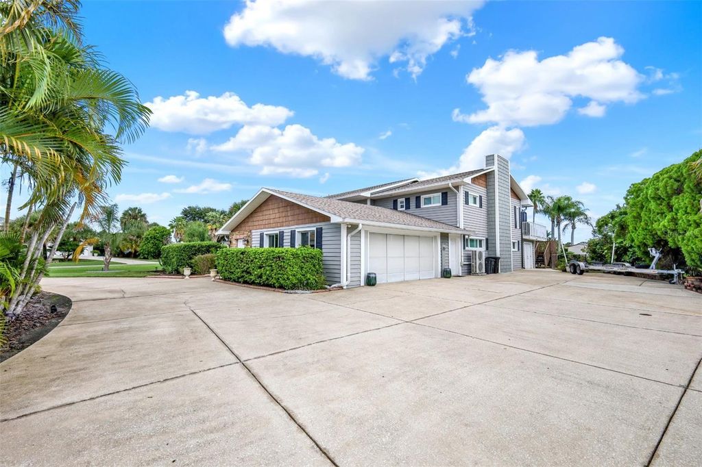 Image 68 of property listing at 301 QUAY ASSISI, New Smyrna Beach, FL 32169