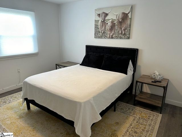 3706 E North Street, Greenville, SC 29615