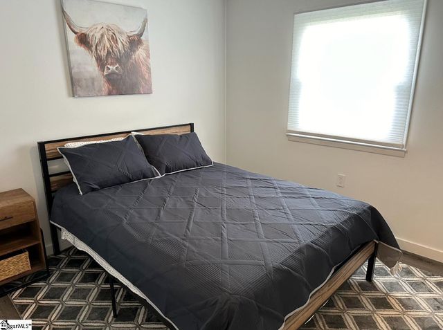 3706 E North Street, Greenville, SC 29615