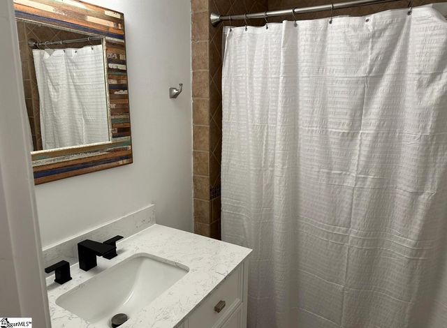 3706 E North Street, Greenville, SC 29615