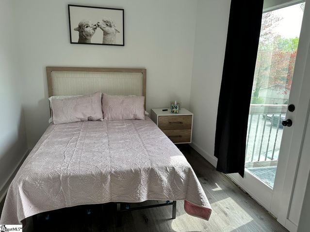 3706 E North Street, Greenville, SC 29615