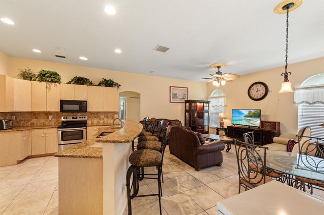 3625 SW Savona Boulevard, Port St Lucie, FL 34953