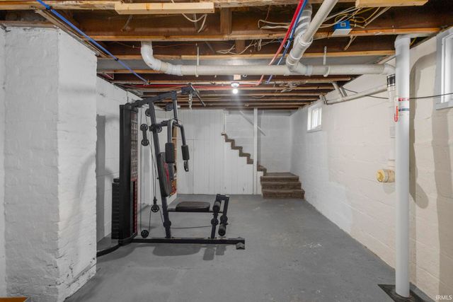 1907 Shaffer Avenue, Elkhart, IN 46517