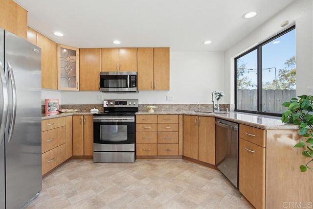 2020 Coolngreen Lane, Encinitas, CA 92024