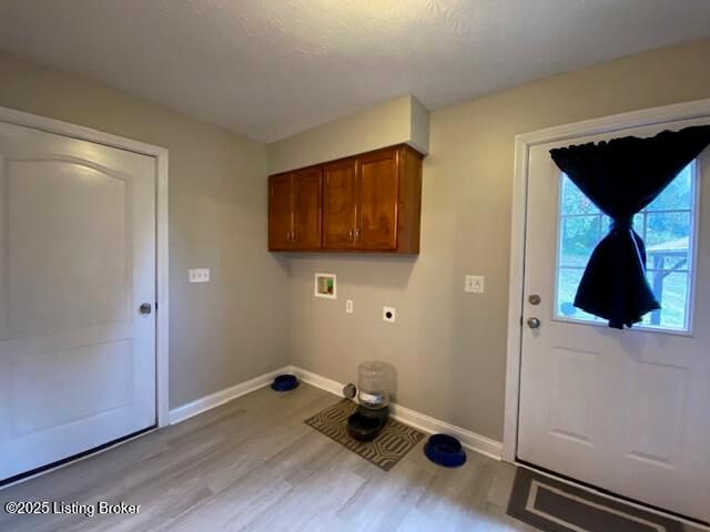 105 Springhill Dr, Bardstown, KY 40004