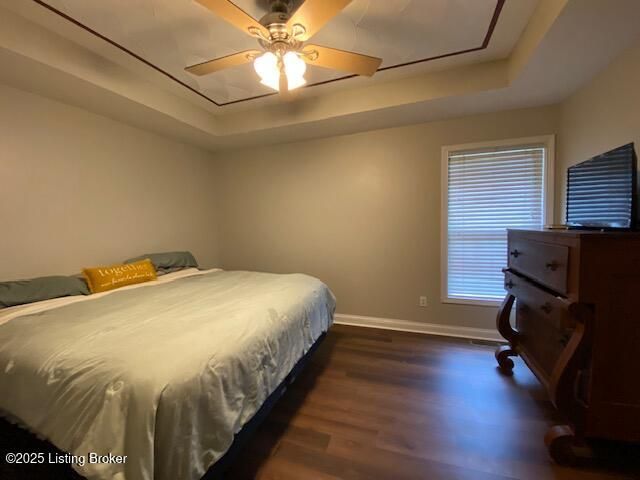 105 Springhill Dr, Bardstown, KY 40004