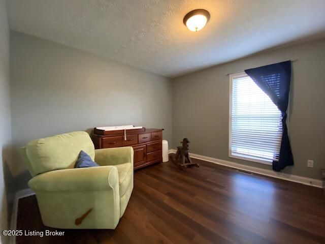 105 Springhill Dr, Bardstown, KY 40004