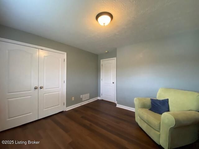 105 Springhill Dr, Bardstown, KY 40004