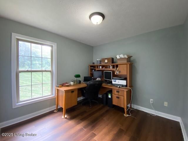 105 Springhill Dr, Bardstown, KY 40004