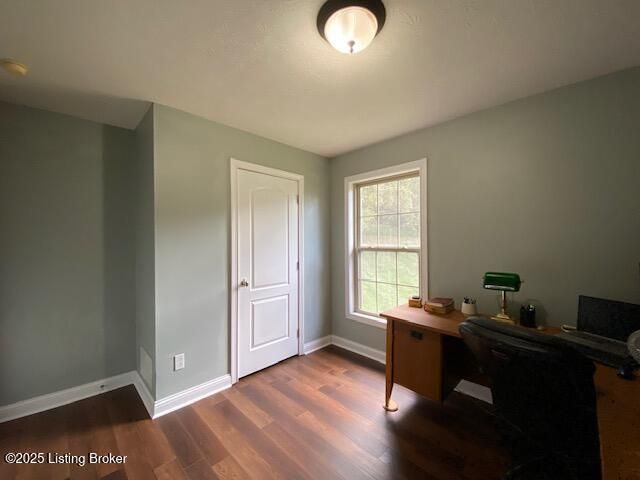 105 Springhill Dr, Bardstown, KY 40004