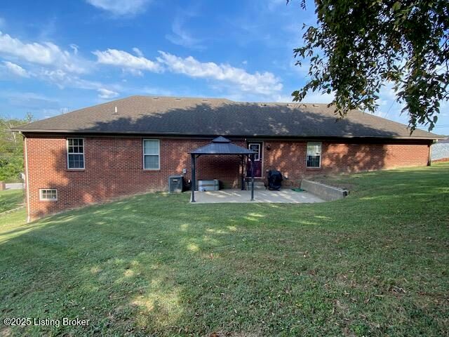 105 Springhill Dr, Bardstown, KY 40004