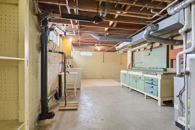 108 Everingham Court, Onondaga, NY 13205