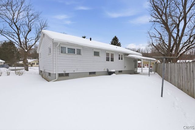 108 Everingham Court, Onondaga, NY 13205