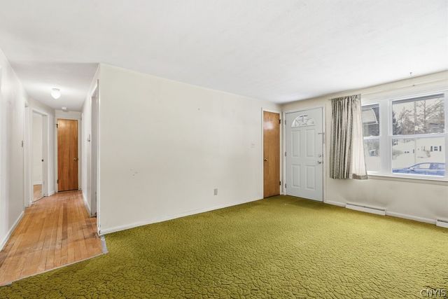 108 Everingham Court, Onondaga, NY 13205