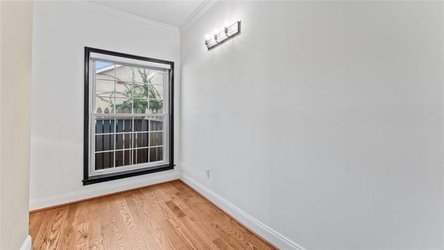 2215 Stanford Street 2215, Houston, TX 77006