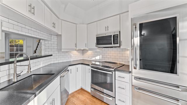 2215 Stanford Street 2215, Houston, TX 77006