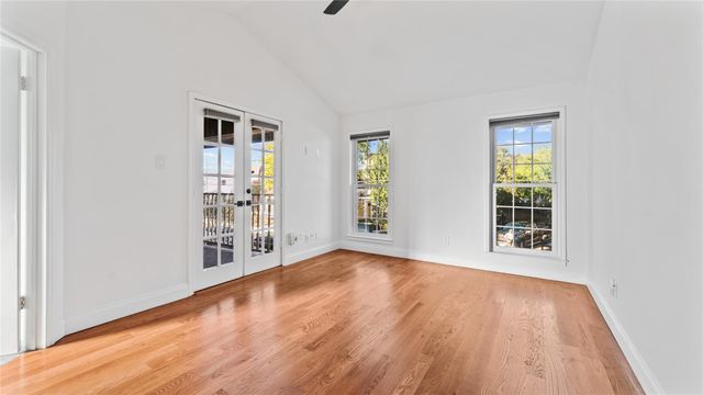 2215 Stanford Street 2215, Houston, TX 77006