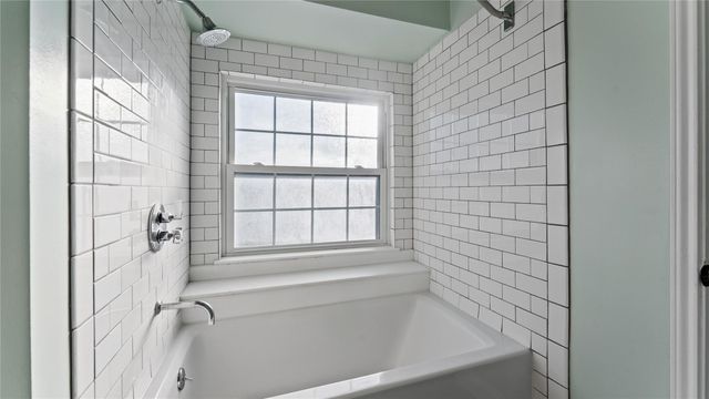 2215 Stanford Street 2215, Houston, TX 77006