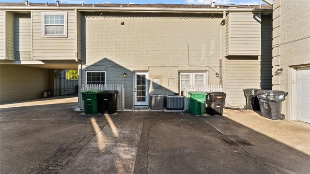 2215 Stanford Street 2215, Houston, TX 77006