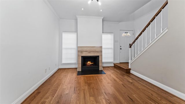 2215 Stanford Street 2215, Houston, TX 77006