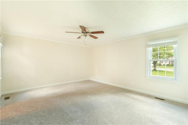 817 Doe Run DR, Chesapeake, VA 23322