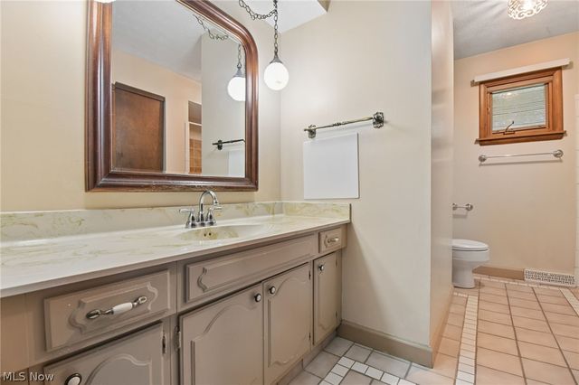 13971 Copperfield Lane, Pickerington, OH 43147