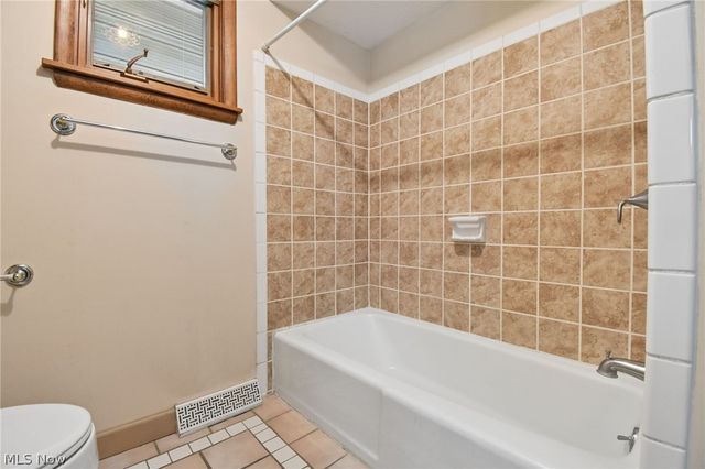 13971 Copperfield Lane, Pickerington, OH 43147