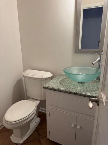 1106 N Pontiac Ave, Dothan, AL 36303