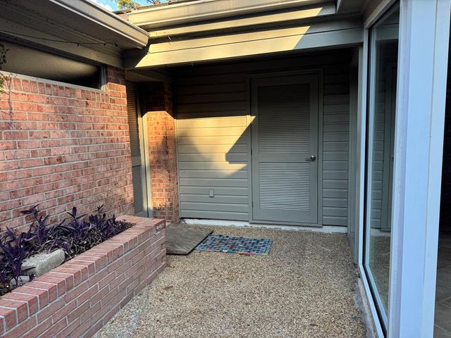 1106 N Pontiac Ave, Dothan, AL 36303