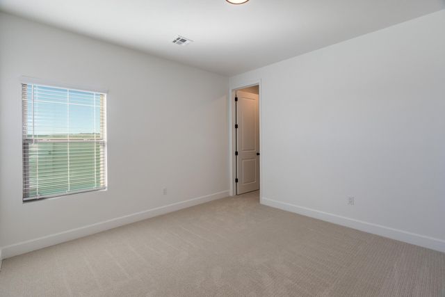 6903 Ava Road NE, Rio Rancho, NM 87144