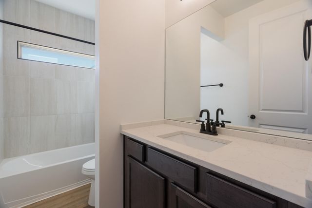 6903 Ava Road NE, Rio Rancho, NM 87144