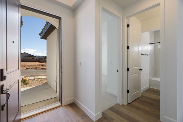 6903 Ava Road NE, Rio Rancho, NM 87144