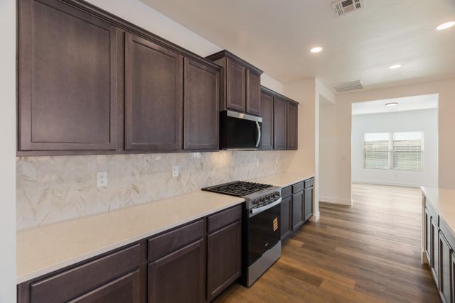 6903 Ava Road NE, Rio Rancho, NM 87144