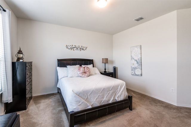 1333 Vernon Drive, Aubrey, TX 76227