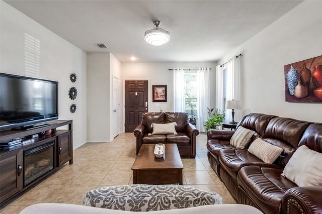 1333 Vernon Drive, Aubrey, TX 76227