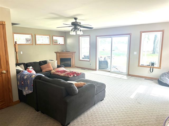 2062 Fern Beach, Battle Creek, MI 49014