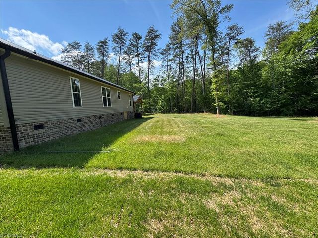 987 Eden Church Road, Madison, NC 27025