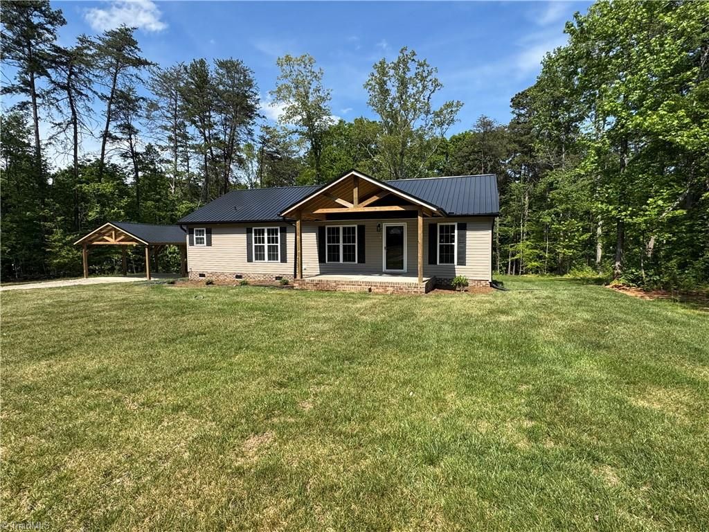 987 Eden Church Road, Madison, NC 27025