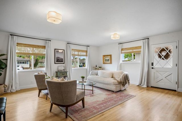 516 College Drive, Salinas, CA 93901