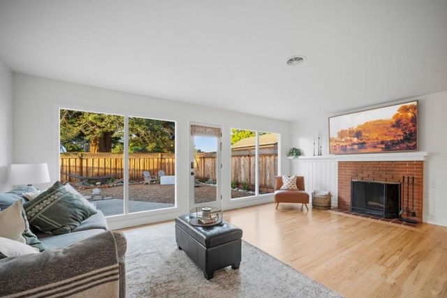 516 College Drive, Salinas, CA 93901