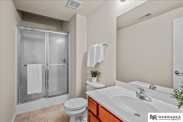 10602 S 26th Street, Bellevue, NE 68123