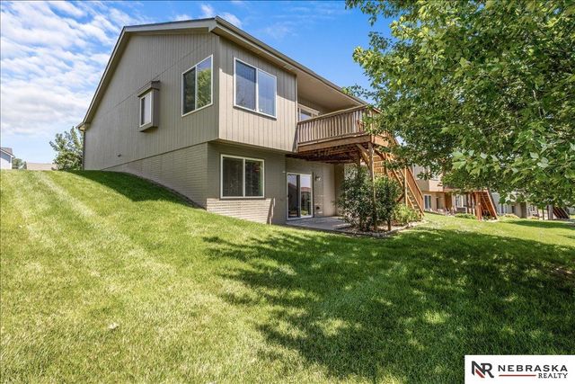 10602 S 26th Street, Bellevue, NE 68123