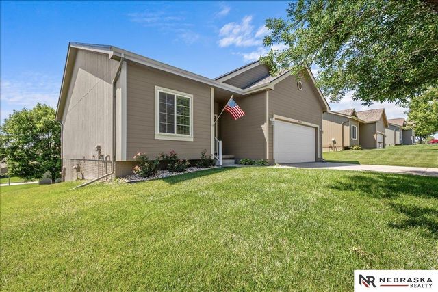 10602 S 26th Street, Bellevue, NE 68123