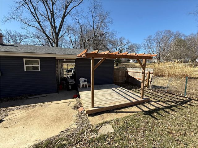 6022 Midway Circle, Belleville, IL 62223