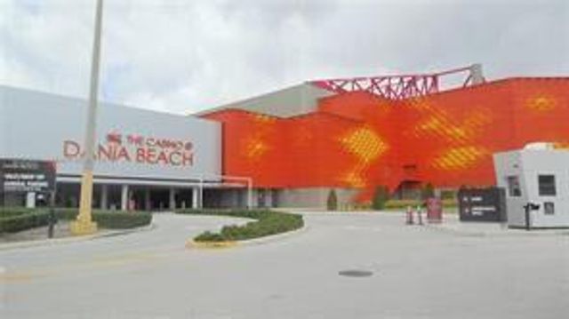 501 E DANIA BEACH Boulevard 5-5L, Dania Beach, FL 33004