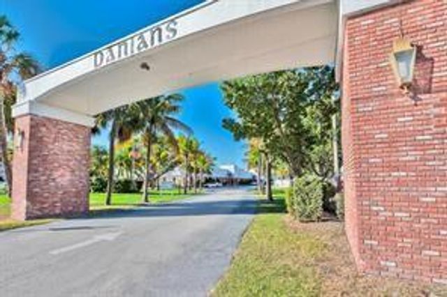 501 E DANIA BEACH Boulevard 5-5L, Dania Beach, FL 33004